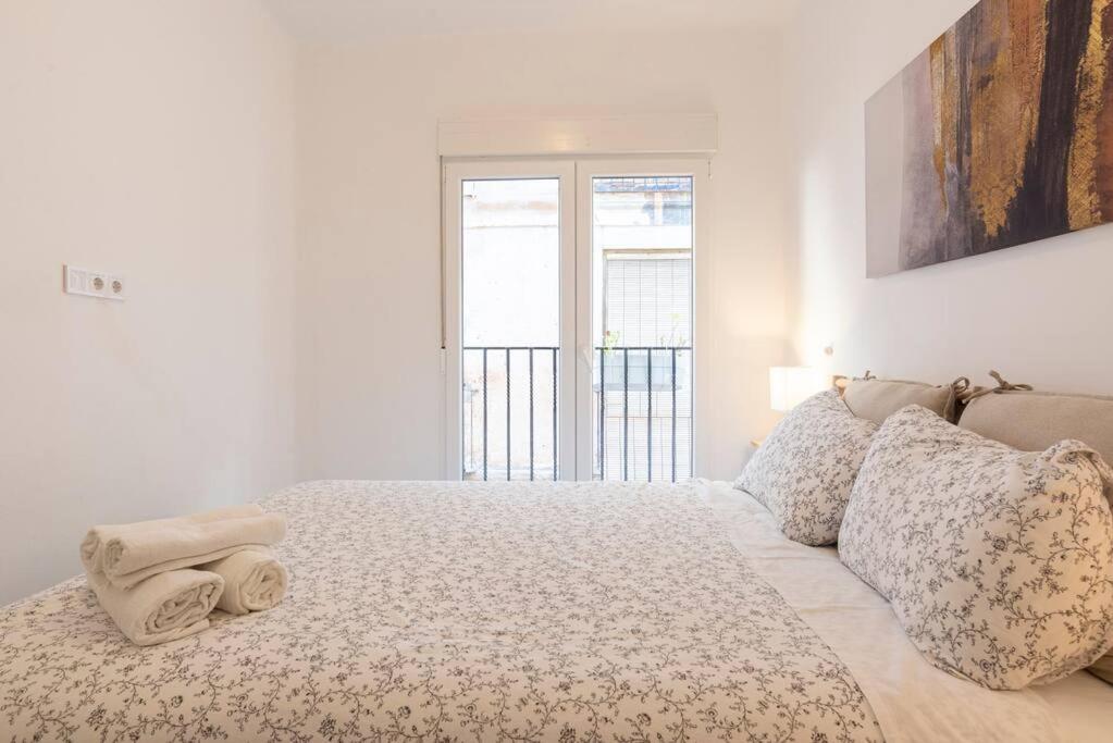3 Bedroom Flat In Historic Centre Malaga Zewnętrze zdjęcie