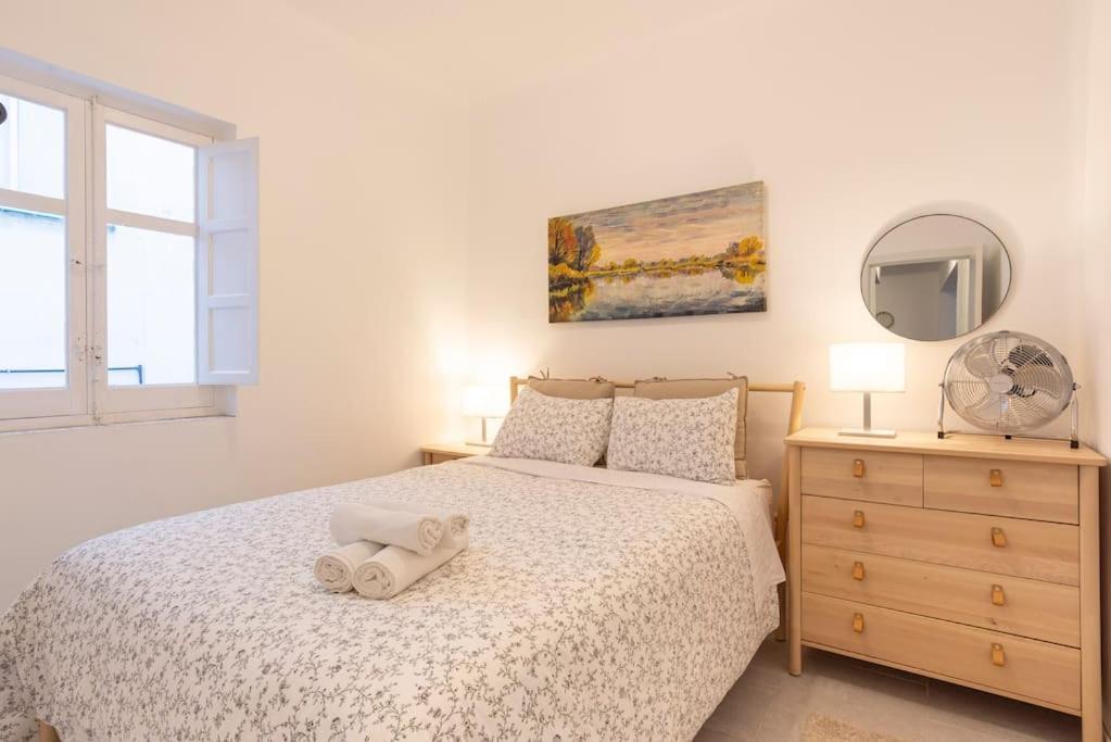 3 Bedroom Flat In Historic Centre Malaga Zewnętrze zdjęcie